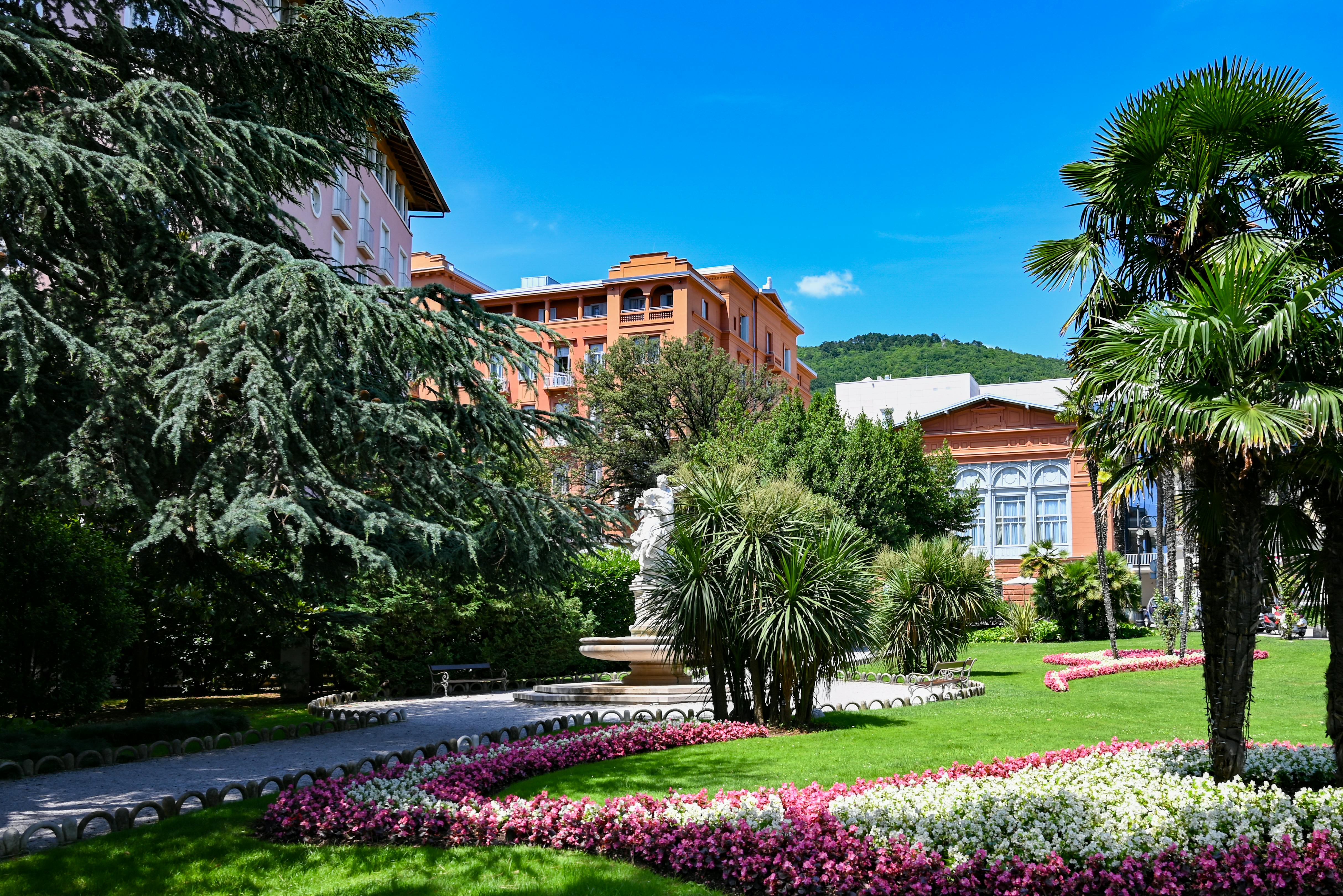 Opplev vakre Opatija i Kroatia